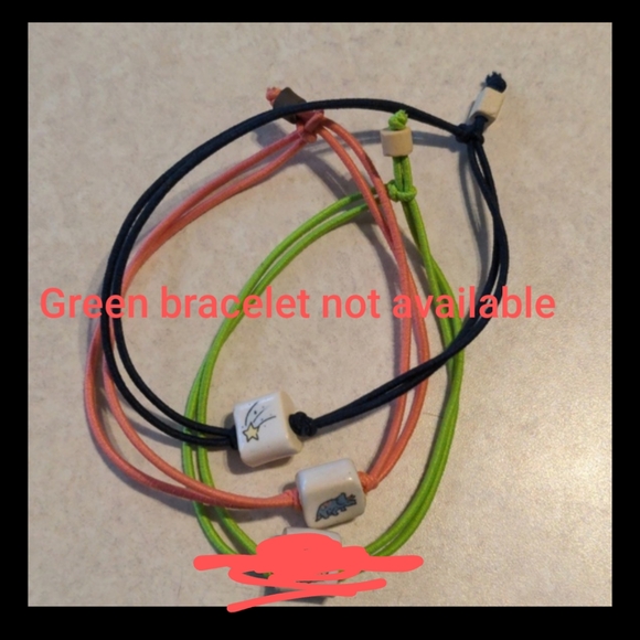 Two Mudlove clay bead charm elastic bracelets star, triceratops dinosaur - Picture 4 of 6